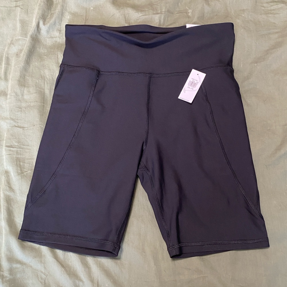 OLD NAVY bike shorts with pockets
